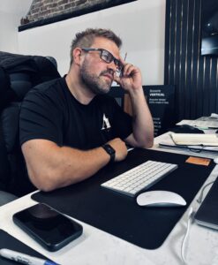 Picture of Ashley Fabian